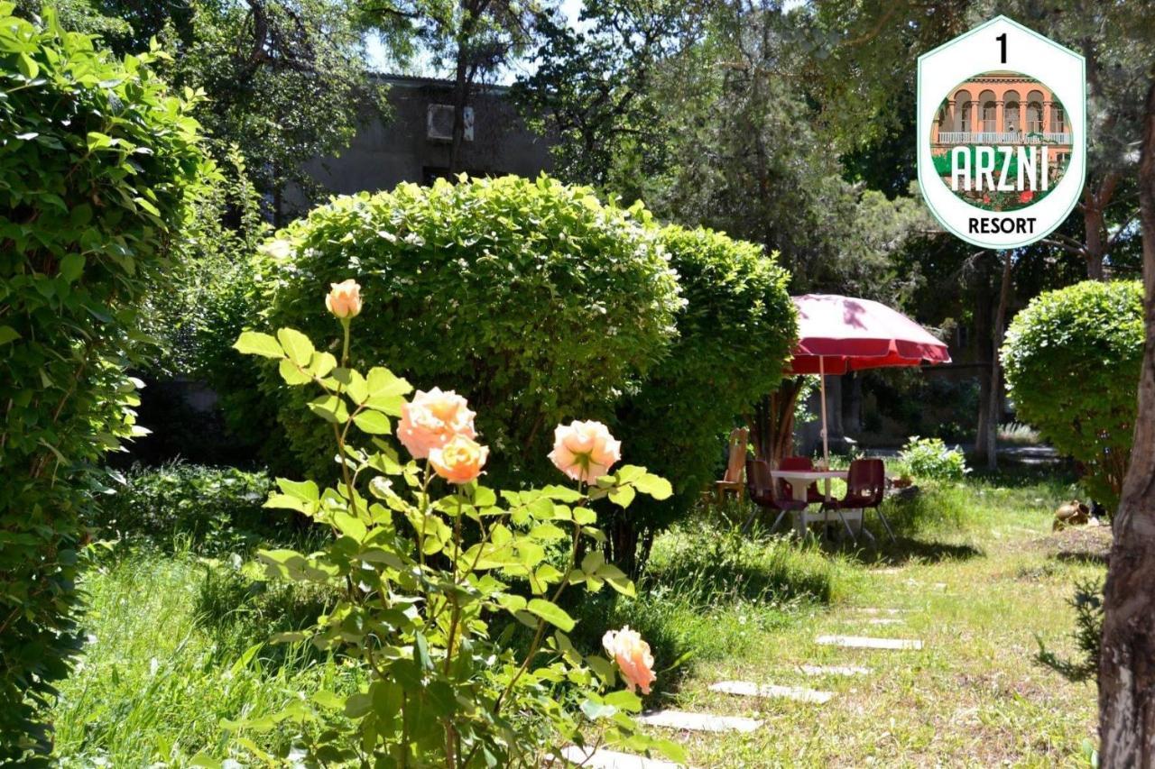 Health Resort Arzni 1 Exterior foto